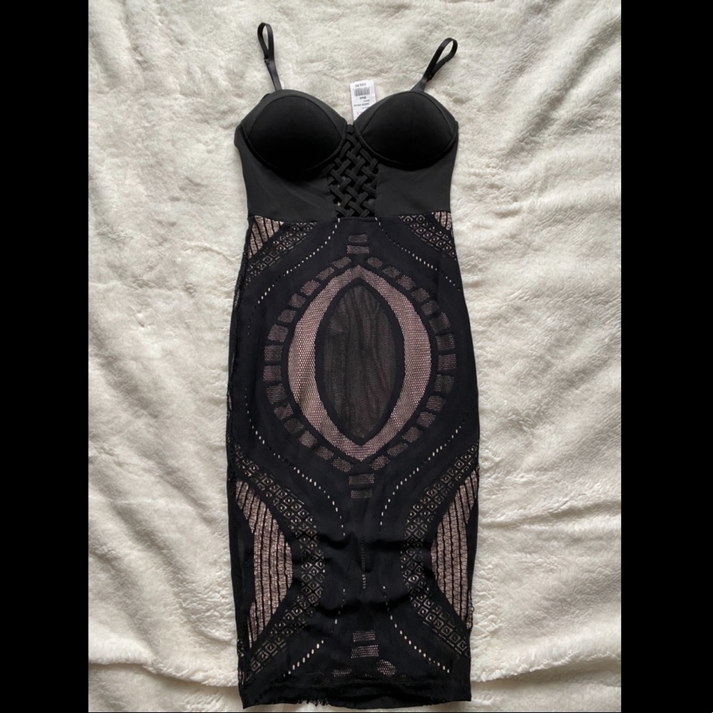 NWT BLACK BODYCON DRESS with nude lining 😍